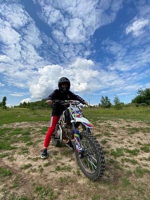 Прокат мотоциклов . Подарочные сертификаты Ultra Подарки Люберцы. Купить оригинальный подарок или подарочный сертификат на Прокат мотоциклов . Сервис UltraPodarki.ru Люберцы 8 800 505 95 30. 